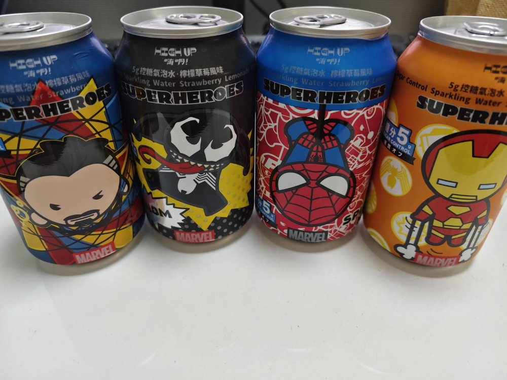 HIGH UP 5g控糖氣泡水（檸檬草莓味）曼威Q版