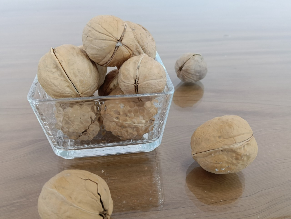 新疆紙皮烤核桃